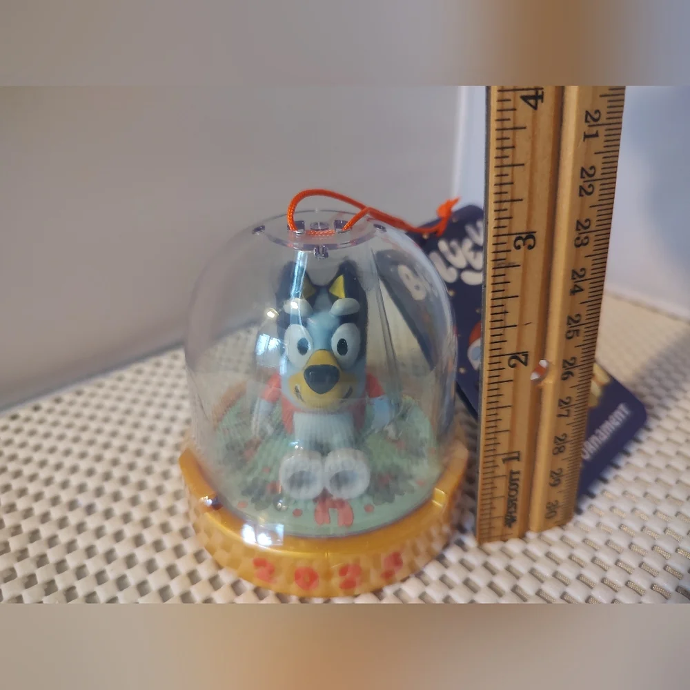 Bluey 2025 Toy Ornament 1 Figure, Bauble Vessel NWT
